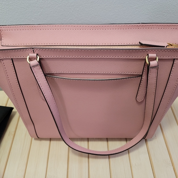 Lauren Ralph Lauren medium pink leather tote - like new - Picture 3 of 13